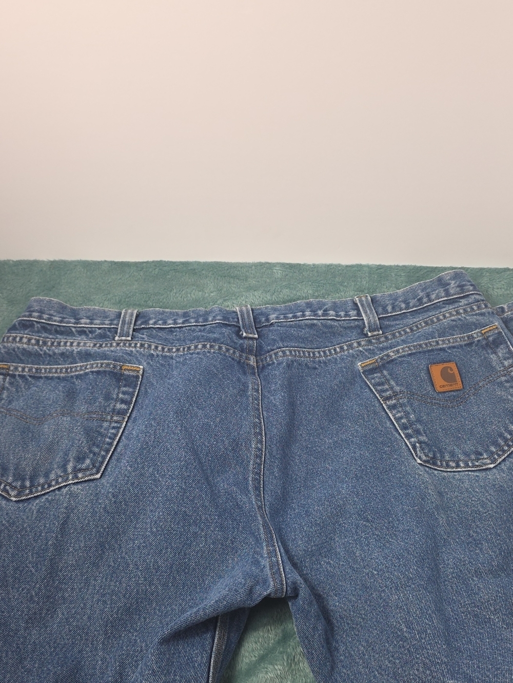 Carhartt Men’s Denim Jeans in Medium Blue - Picture 5 of 6